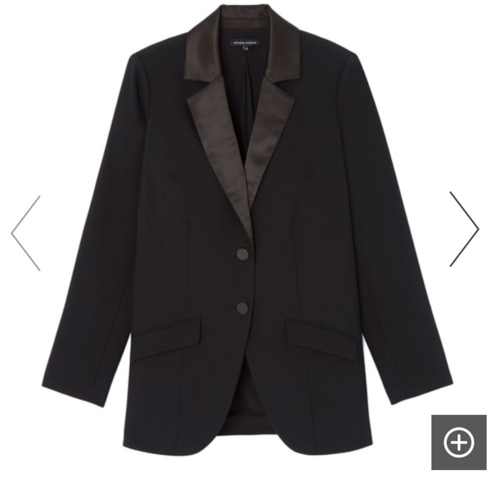 Universal Standard x goop Tuxedo Blazer